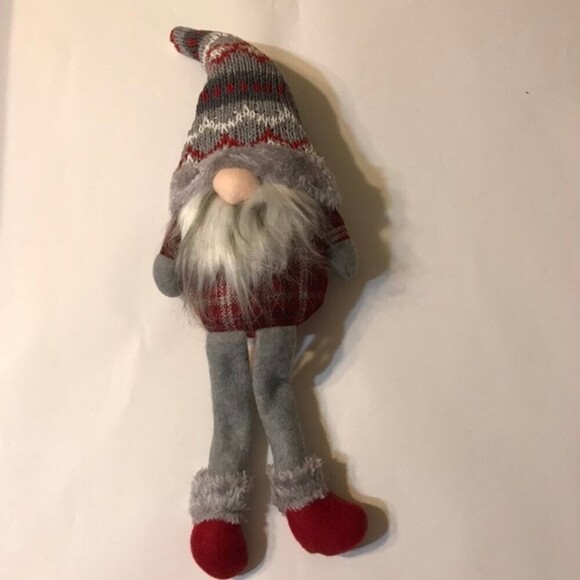 Shelf Sitting Christmas Gnome - Picture 1 of 5